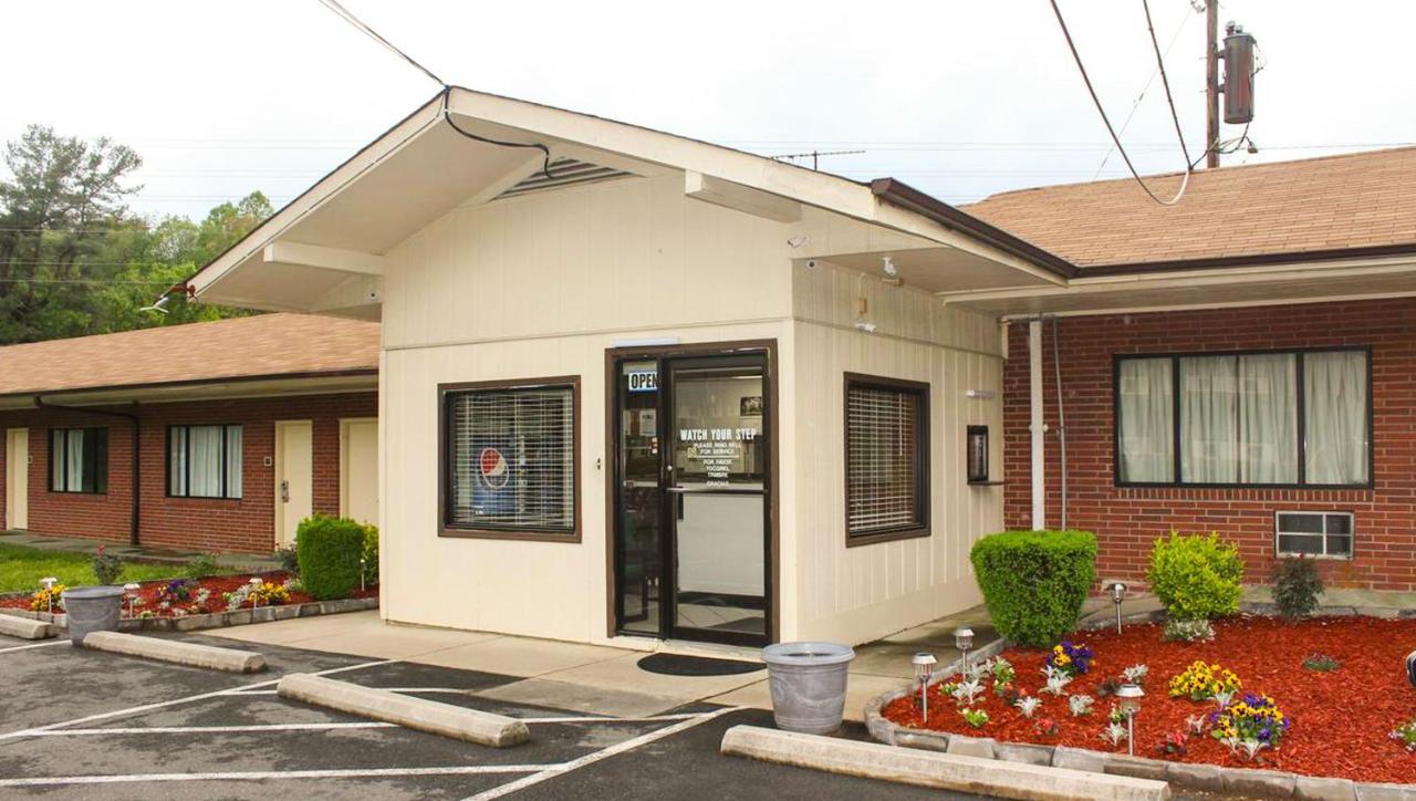 Green Valley Motel Winston Salem Eksteriør bilde